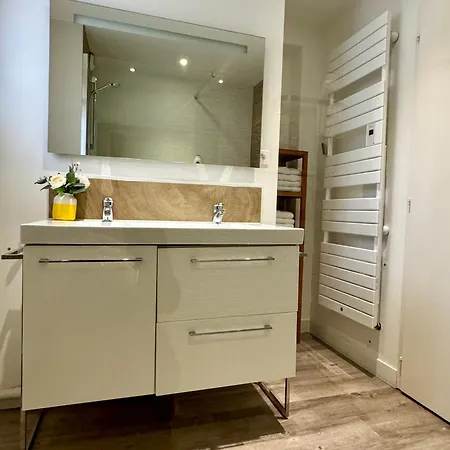 Bel En Rez-de-jardin à 100m Des Plages Appartement