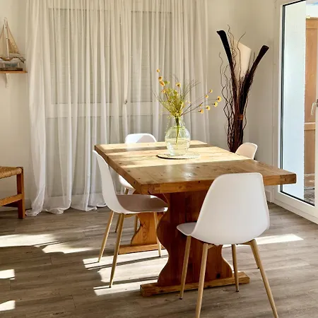 Appartement Bel En Rez-de-jardin à 100m Des Plages