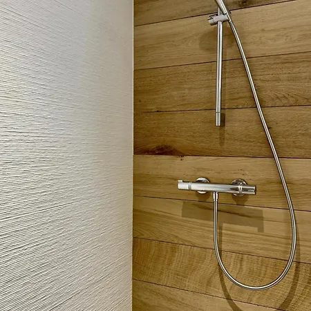 Appartement Bel En Rez-de-jardin à 100m Des Plages